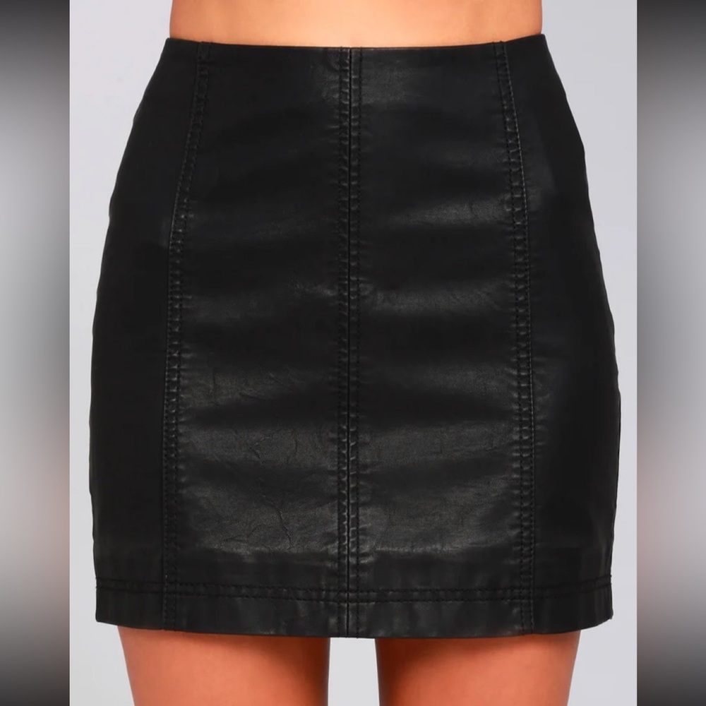 Free People - Modern Femme Black Vegan Leather Mini Skirt, Size 0